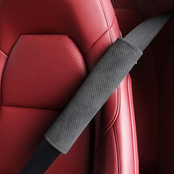 通気シートベルトカバー  高品質 シンブル 滑り止め 保護  肩当てパッド 圧迫感軽減