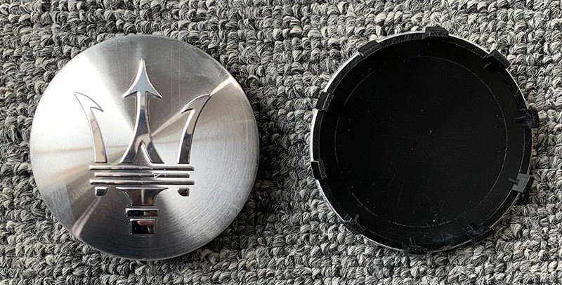 MASERATI マセラティ ホイール ハブ キャップ センター キャップ 外径60mm ホイールセンターキャップ 4個セット