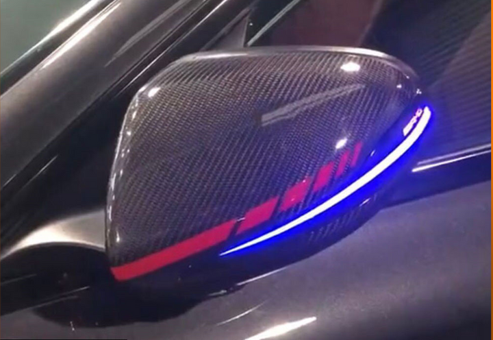 メルセデスベンツ の流れる点灯LEDドアミラーウインカー