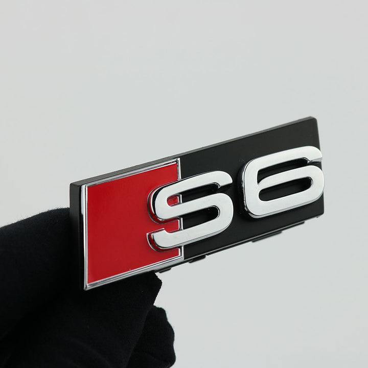 アウディカーステッカーS3S4 S5 S6 SQ3 SQ5 SQ7 RS3RS4修正セルラーネットワークカーロゴ