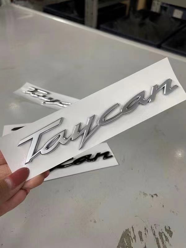 ポルシェ taycan 純正 エンブレム サイド リア シルバー ブラック ボクスター 981 カレラ 911 997 パナメーラ 970 ケイマン カイエン