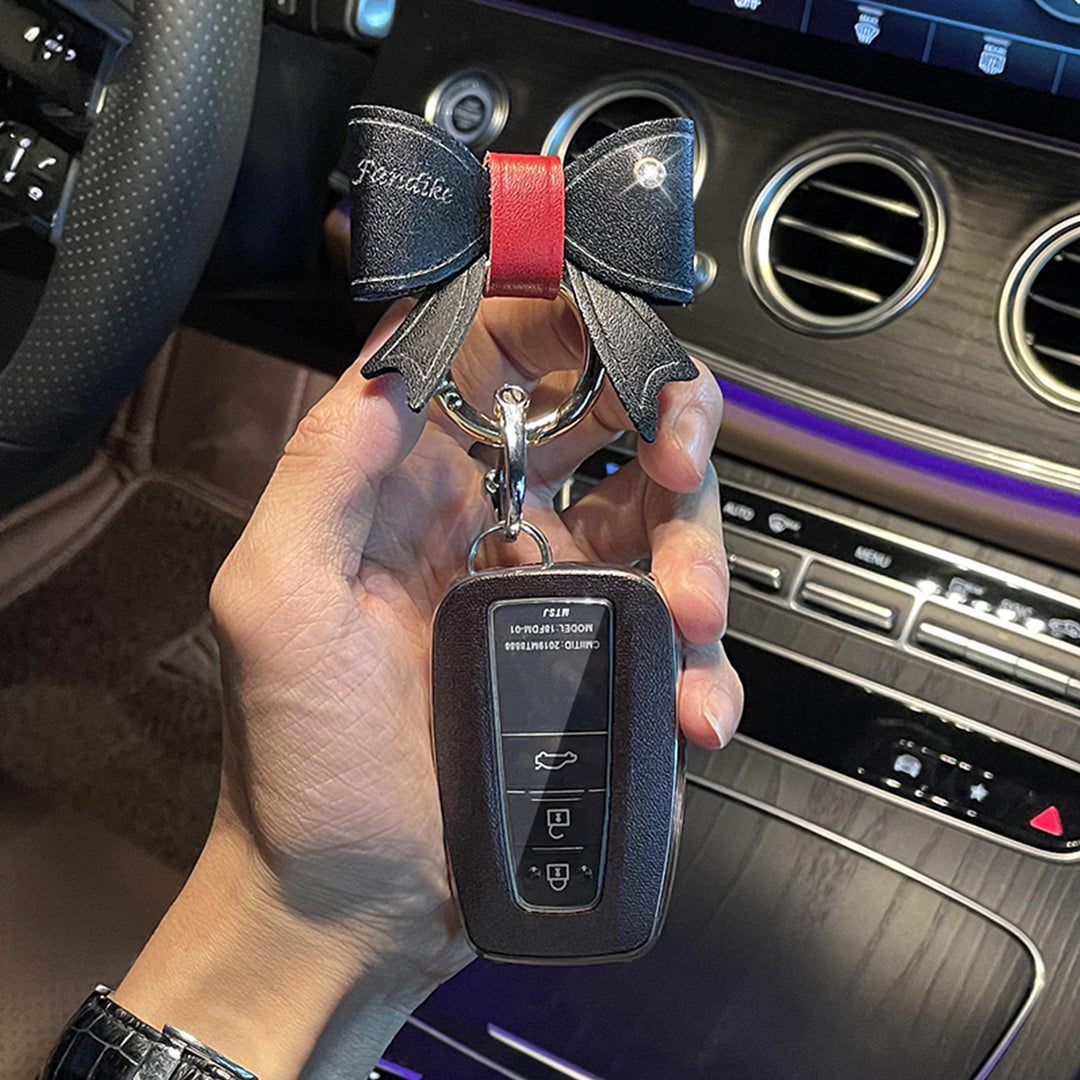 TOYOTA 車用 キーケース キーカバー 高級感 オシャレ 耐摩耗 耐久性 高品質レザー 傷 汚れ防止 軽量 防水 鍵を保護