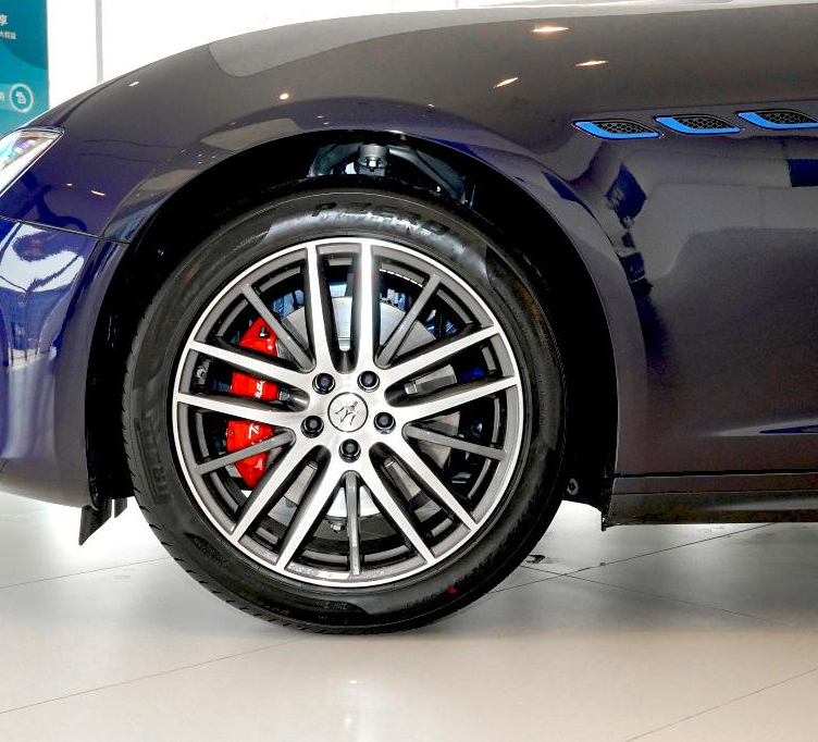 MASERATI マセラティ ホイール ハブ キャップ センター キャップ 外径60mm ホイールセンターキャップ 4個セット